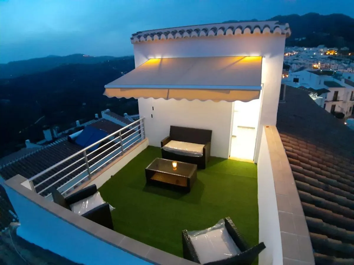 Loft Of Love Frigiliana Apartment